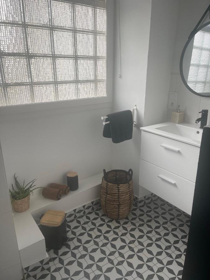 Appartement Au Coeur Du Quartier Historique Ванн Екстер'єр фото